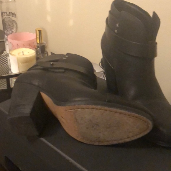 Rag & Bone Black Harrow Bootie - Picture 6 of 8